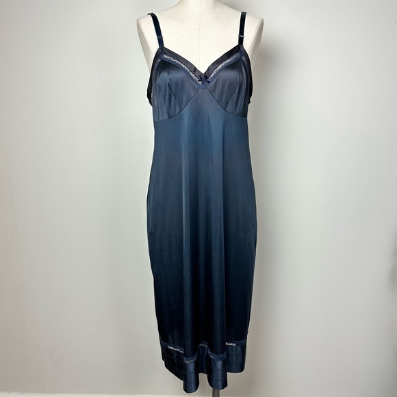 Vintage Intimates & Sleepwear Vintage Lorraine Navy Full Slip
